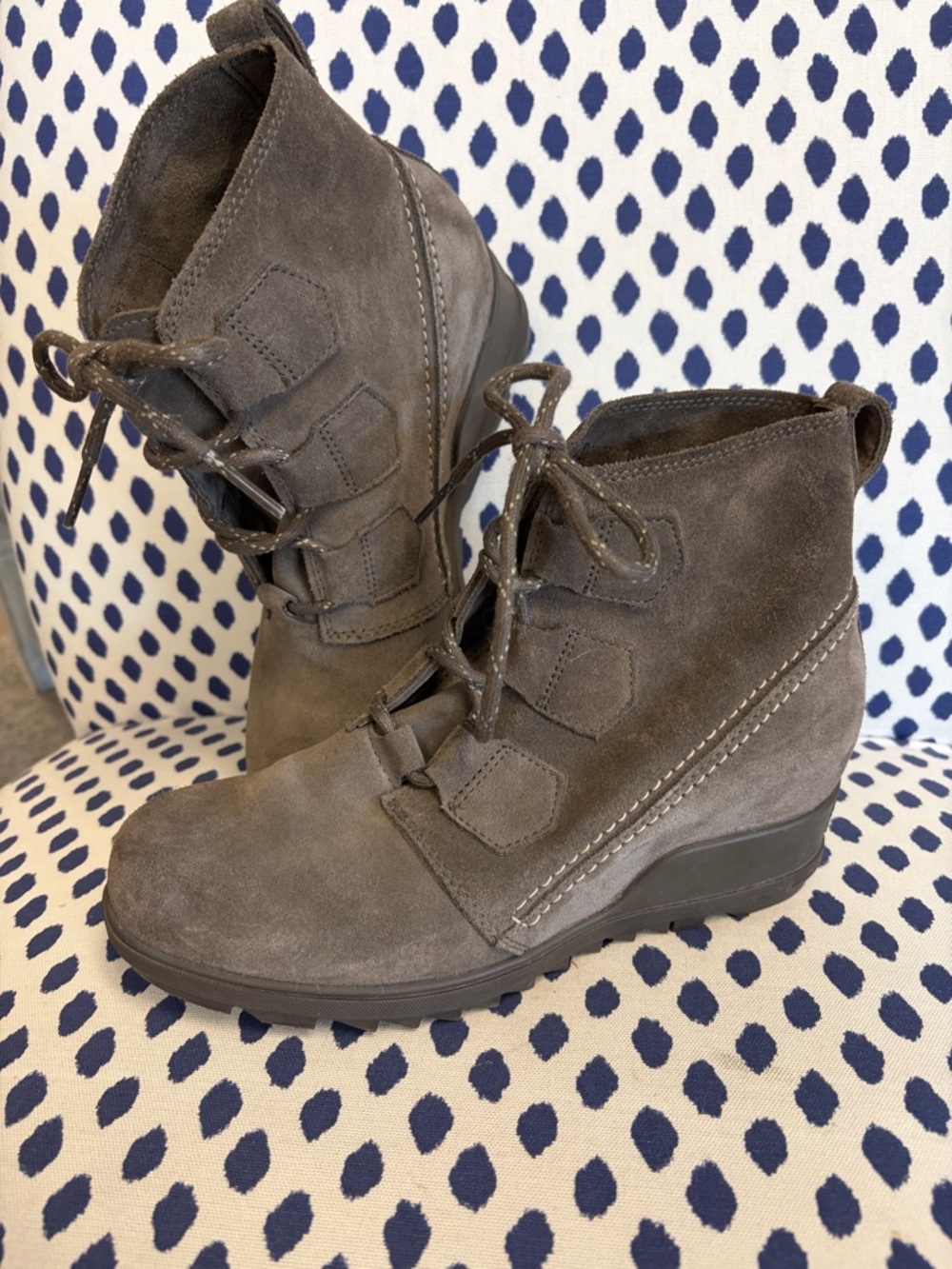 Sorel Evie Gray Lace Up Boots Size 8